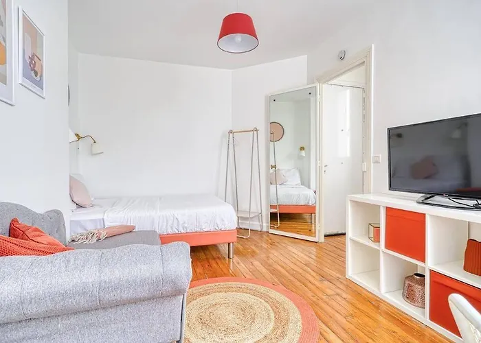 Charming Appartment Paris Montmartre